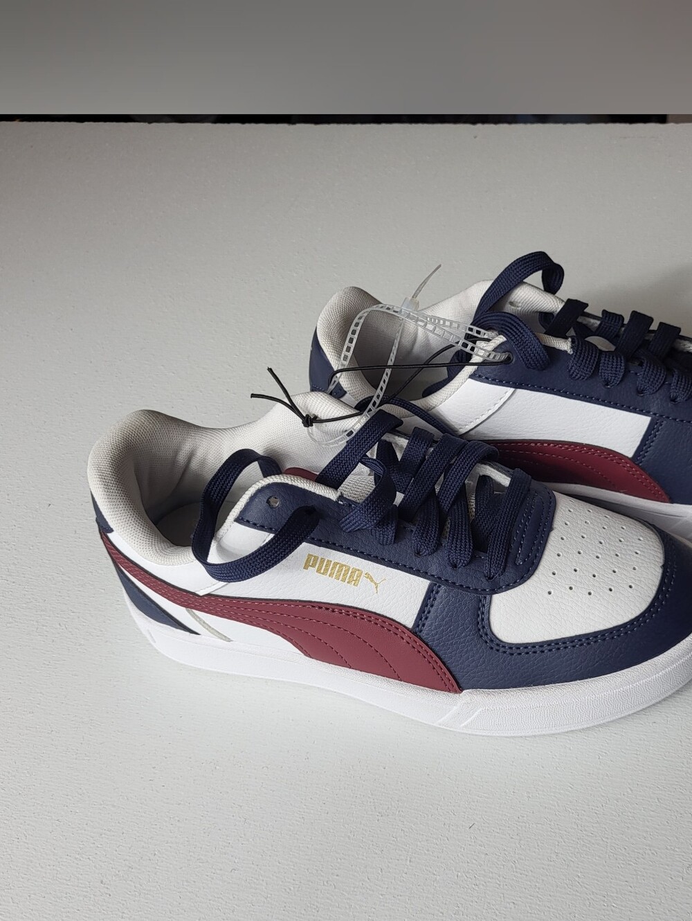 NEW Puma Caven 2.0 Retro Big kids Navy burgundy White Colorway Size 5 Gold logo